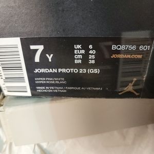 Hot pink Jordans size 7y